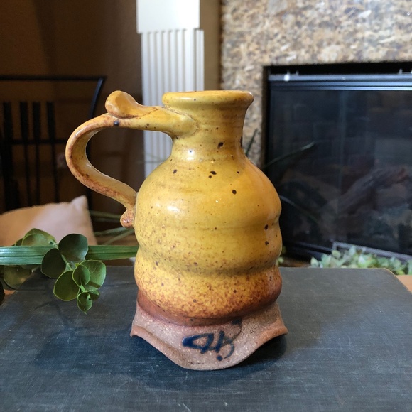 Vintage Signed Pottery - Picture 3 of 9